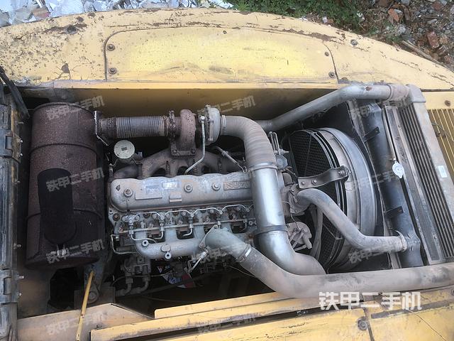 发动机整体俯视（整机外观）