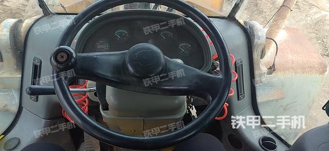 驾驶室操作台（整机外观及大件）