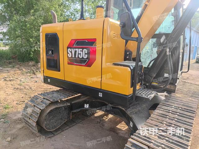 单侧履带整体（整机外观）