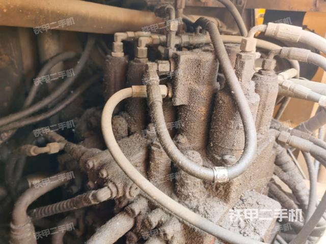 分配閥（上車部件）