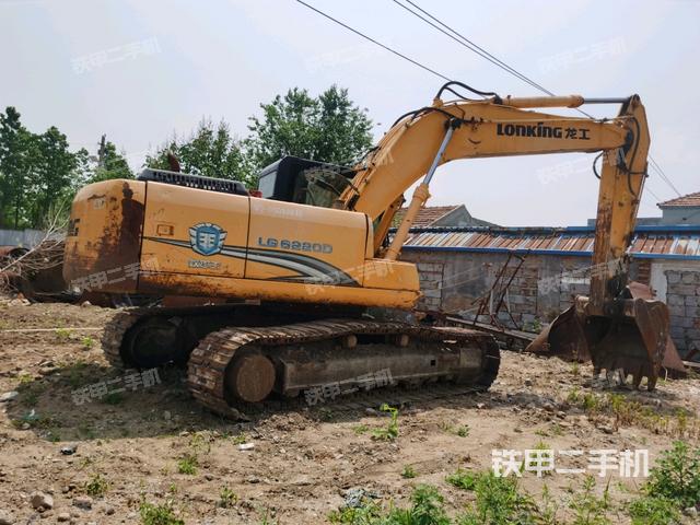 转盘和下车架正前（工作和回转装置）