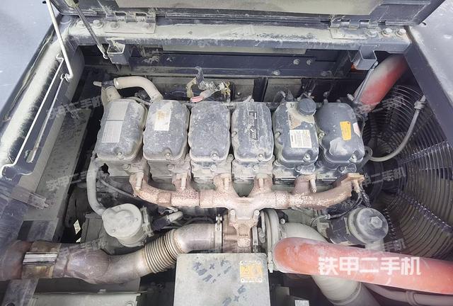 发动机整体俯视（整机外观）