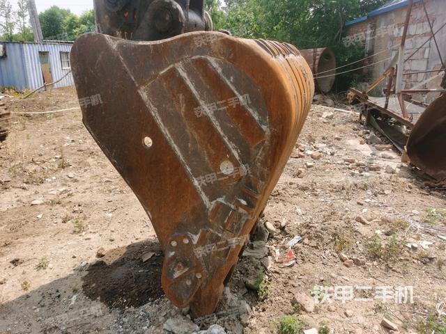 大臂根部?斜視（工作和回轉(zhuǎn)裝置）