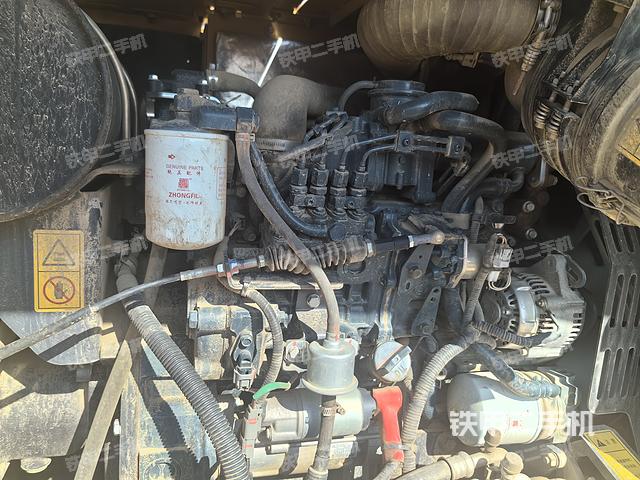 发动机整体俯视（整机外观）