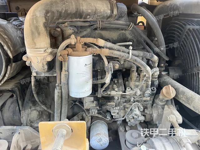 发动机整体俯视（整机外观）