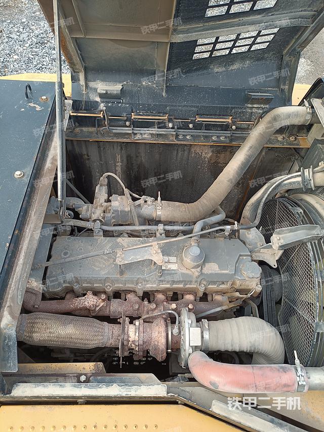 发动机整体俯视（整机外观）