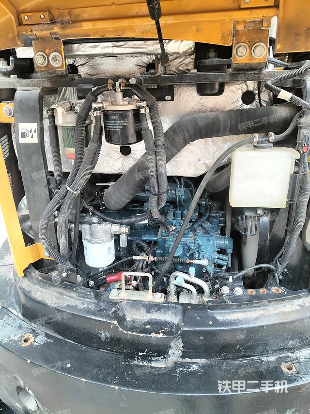 发动机整体俯视（整机外观）