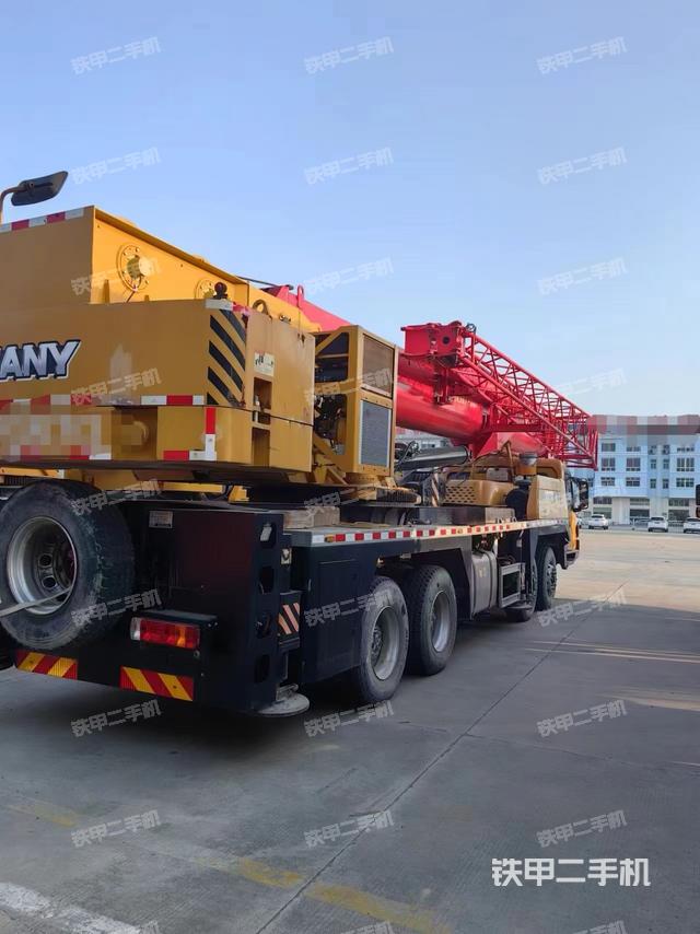 整机右后45°（设备外观及核心部件）