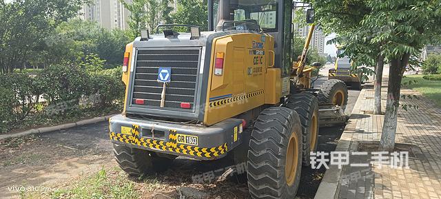 整机右后45°（设备外观及核心部件）