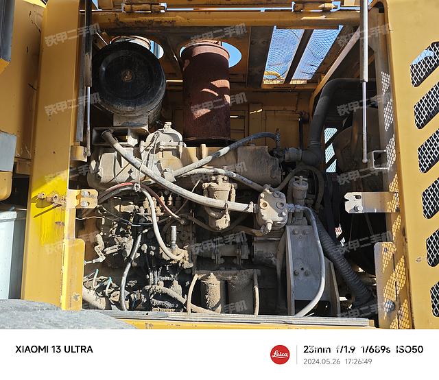 发动机左侧（整机外观及大件）