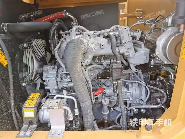 发动机整体俯视（整机外观）