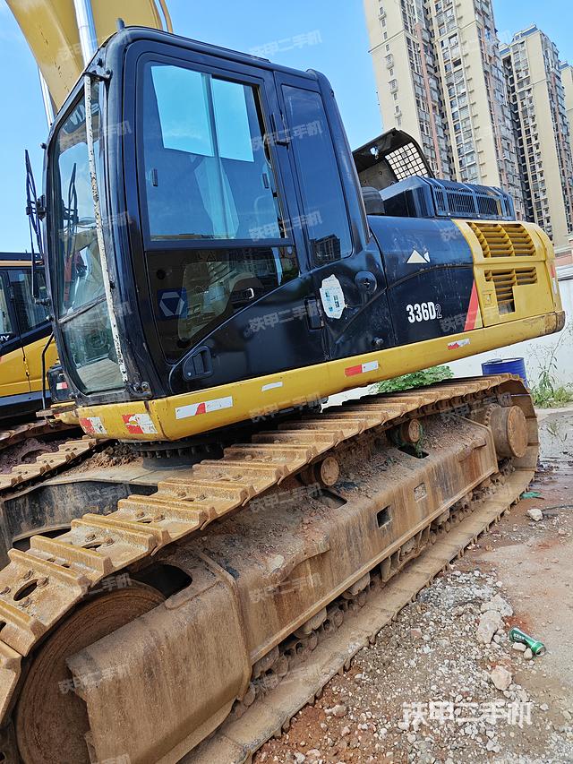 驾驶室整体（整机外观）