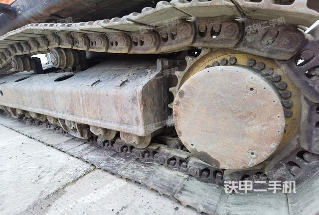 单侧履带整体（整机外观）