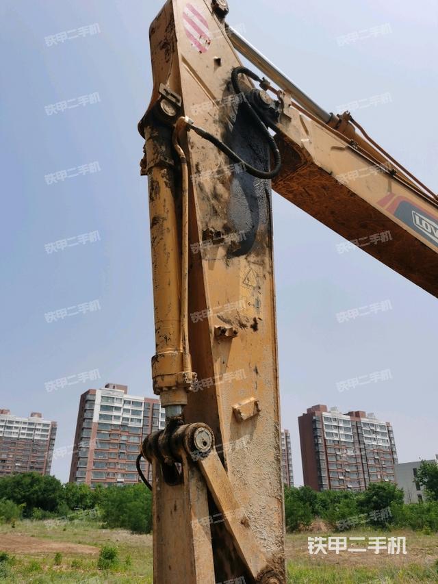 小臂整體左后（工作和回轉(zhuǎn)裝置）