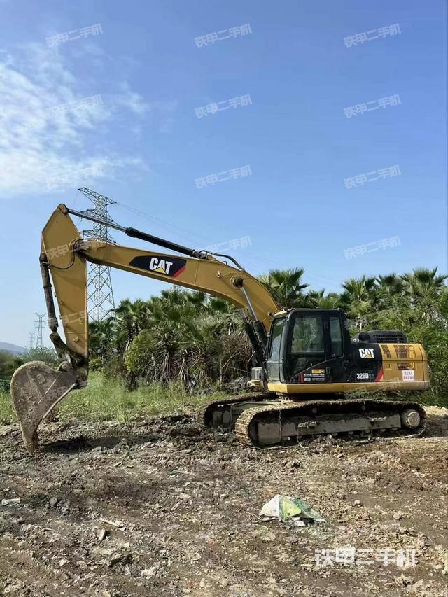 卡特彼勒CAT®326D2 L 液压挖掘机