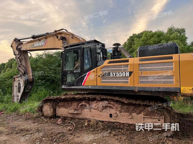 驾驶室顶部（整机外观）