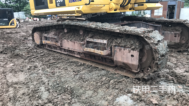 单侧履带整体（整机外观）