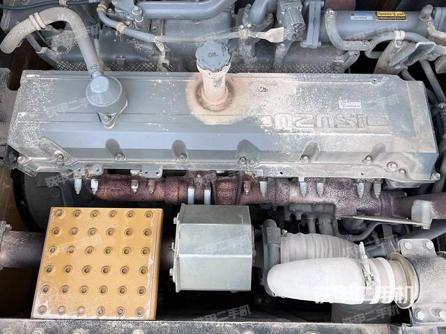 发动机整体俯视（整机外观）