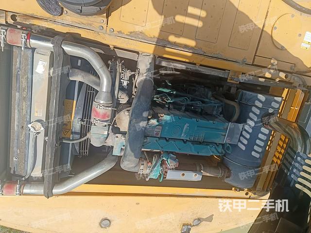 发动机整体俯视（整机外观）