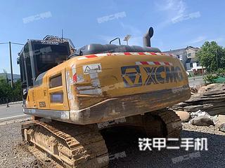 天津徐工XE200DA挖掘机实拍图片