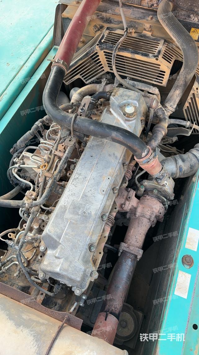 发动机整体俯视（整机外观）