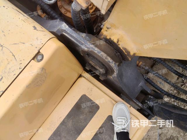 大臂根部?斜視（工作和回轉(zhuǎn)裝置）