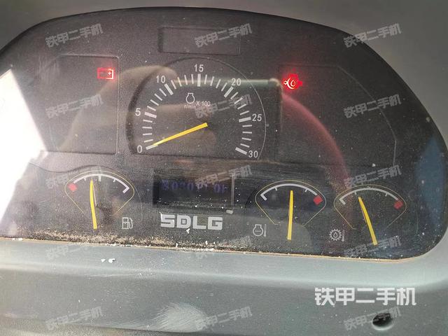 驾驶室工作台（整机外观及大件）