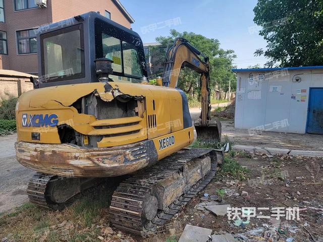 整机右后45°（整机外观）