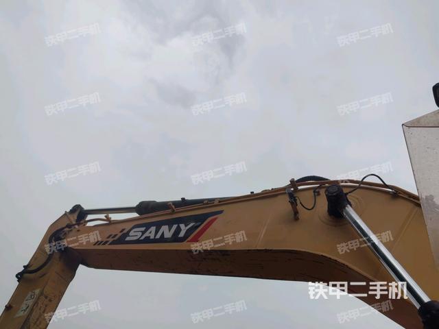 大臂整體?右側(cè)（工作和回轉(zhuǎn)裝置）