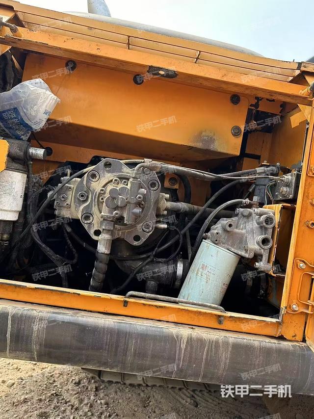 液壓泵室（大件艙室）