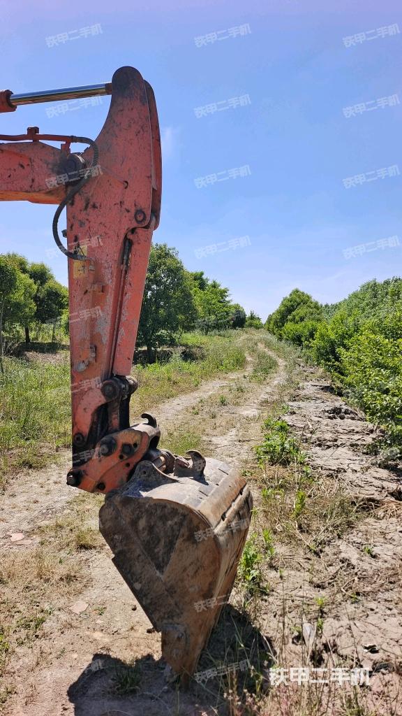 小臂整体右前（工作和回转装置）