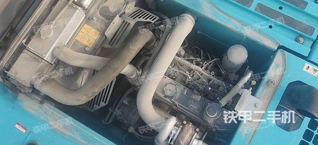 发动机整体俯视（整机外观）