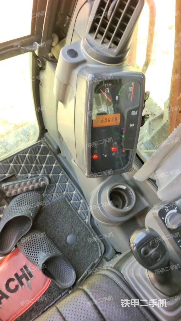 显示屏 （驾驶室部分）