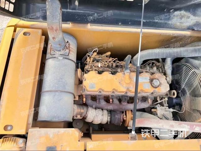 发动机整体俯视（整机外观）