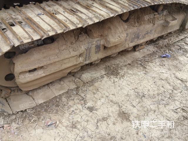 右側(cè)履帶整體（行走機(jī)構(gòu)）