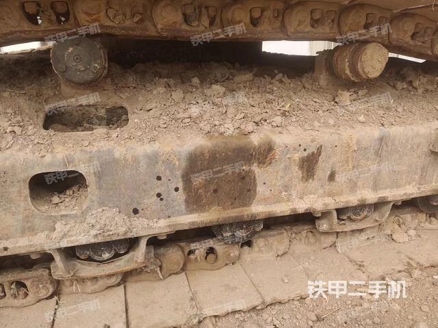 单侧履带整体（整机外观）