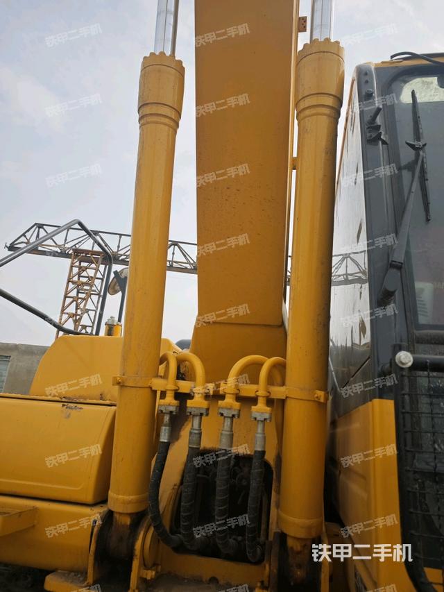 大臂油缸整體?豎拍（工作和回轉裝置）