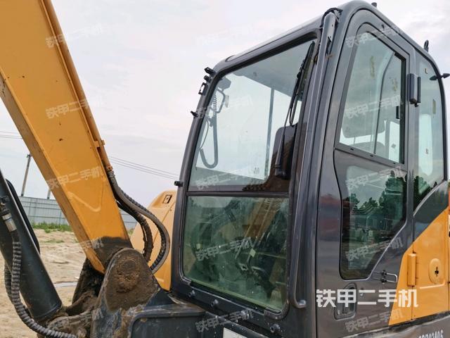 ?駕駛室正側(cè)(駕駛室部分) ?駕駛室正側(cè)(駕駛室部分)