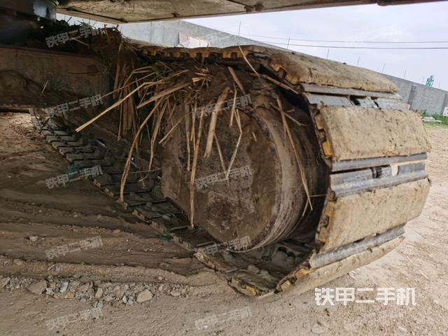 左側(cè)行走馬達(dá)蓋板(行走機(jī)構(gòu)) 左側(cè)行走馬達(dá)蓋板(行走機(jī)構(gòu))