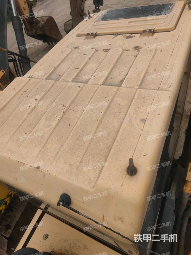 驾驶室顶部俯视（上车部件）