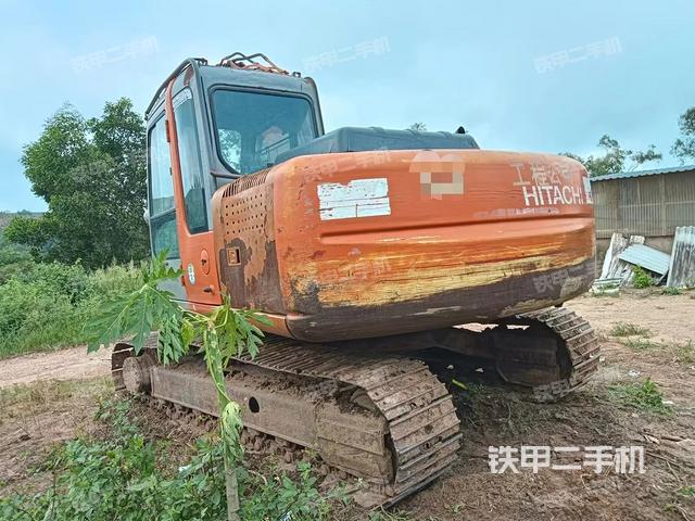 发动机整体俯视（整机外观）