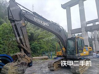 恩施市出售 沃尔沃 EC200 D 挖掘机