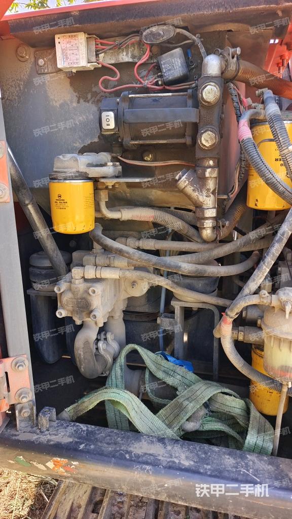 液压泵室（大件舱室）