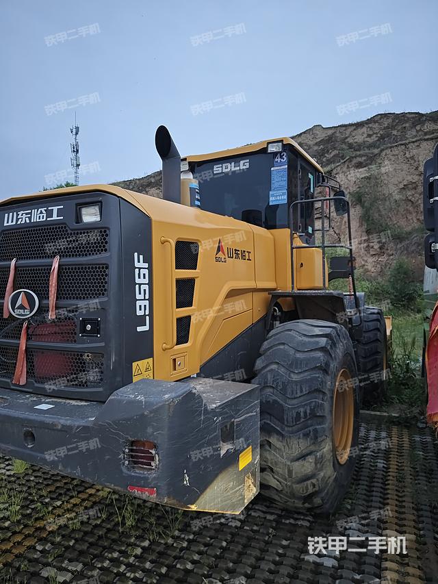 整机右后45°（整机外观及大件）