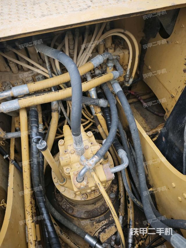 分配閥（上車部件）