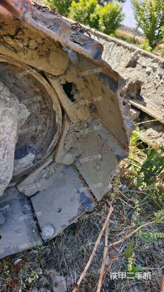 左导向轮（行走机构）