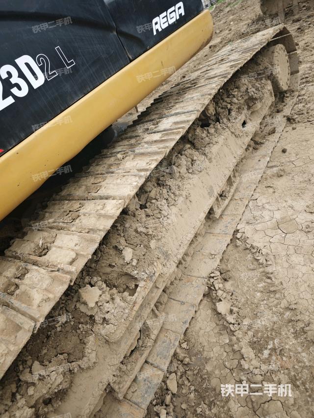 左側(cè)履帶整體?（行走機(jī)構(gòu)）