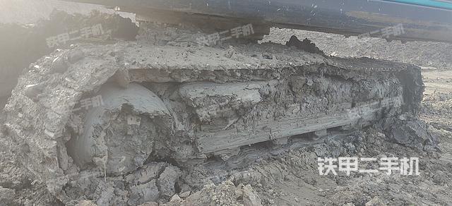 单侧履带整体（整机外观）