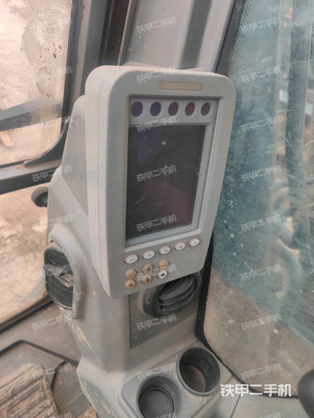 显示屏 （驾驶室部分）