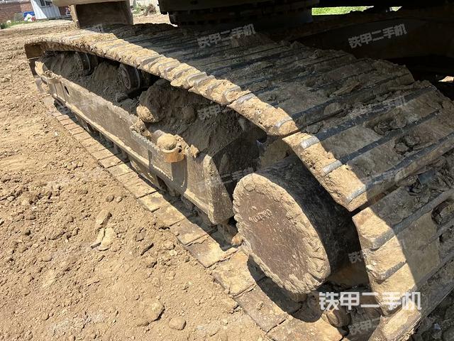 左側履帶整體?（行走機構）